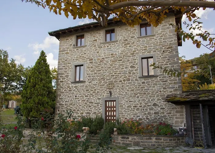 Antico Maniero La Ploca 아파트